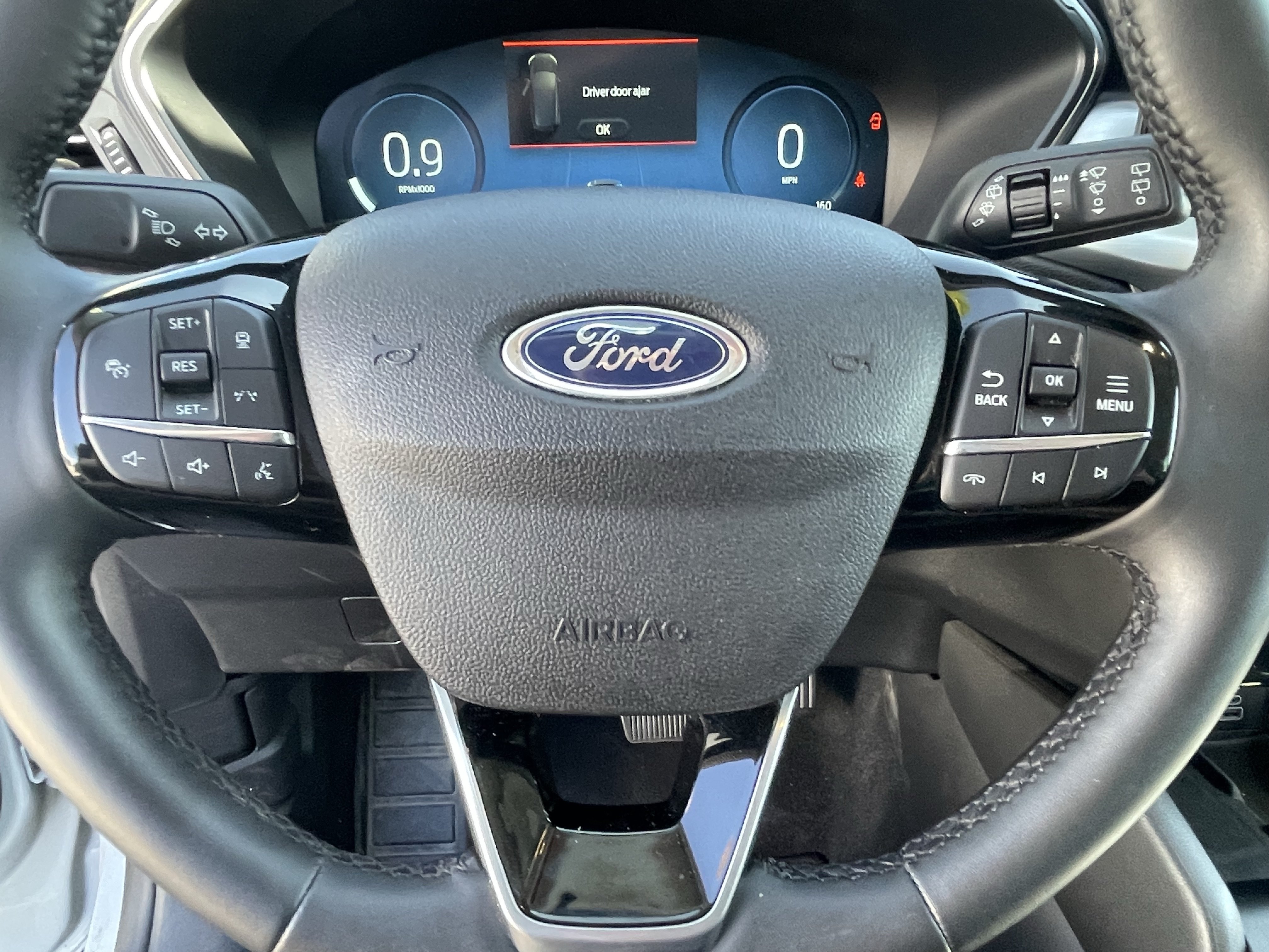 Certified 2025 Ford Escape Platinum AWD/4WD image 14