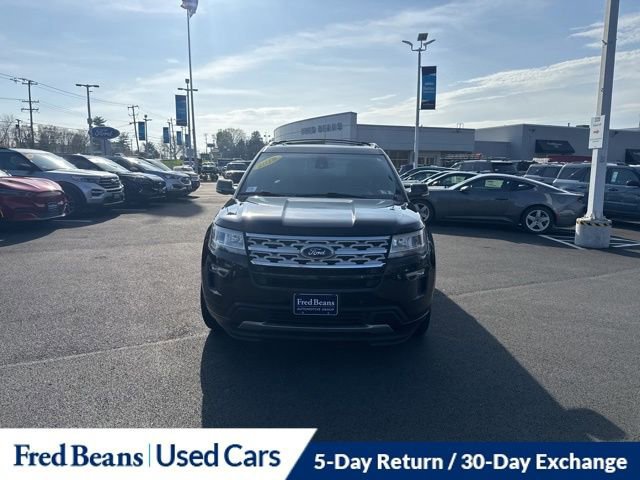 Certified 2018 Ford Explorer XLT w/ Equipment Group 202A AWD/4WD image 8