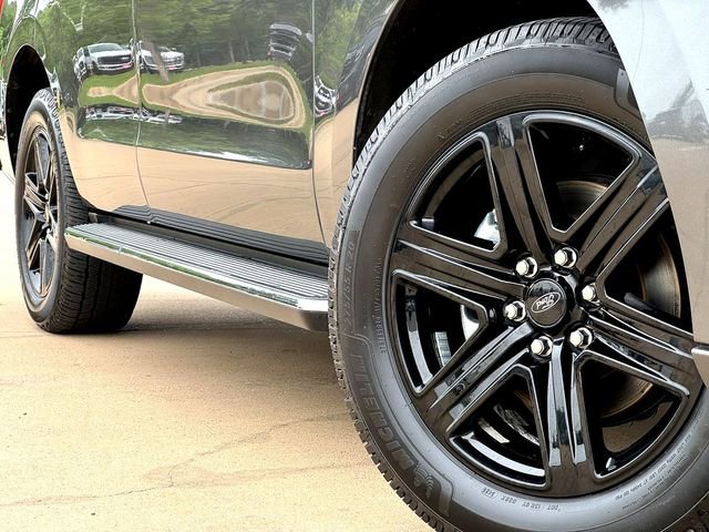 Certified 2021 Ford Expedition XLT RWD image 6