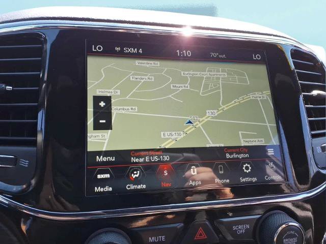 Used 2021 Jeep Grand Cherokee Limited w/ Quick Order Package 28K 80th AWD/4WD image 32