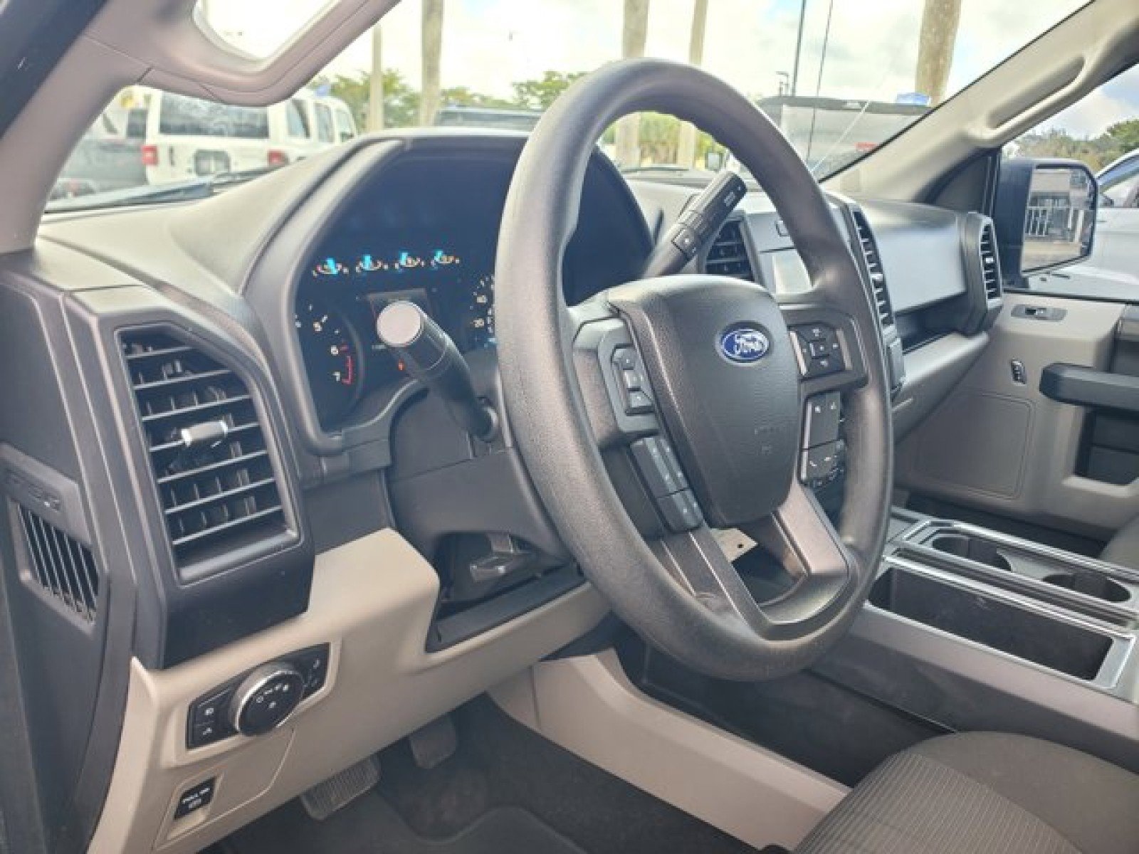 Certified 2018 Ford F150 XL w/ Equipment Group 101A Mid image 9