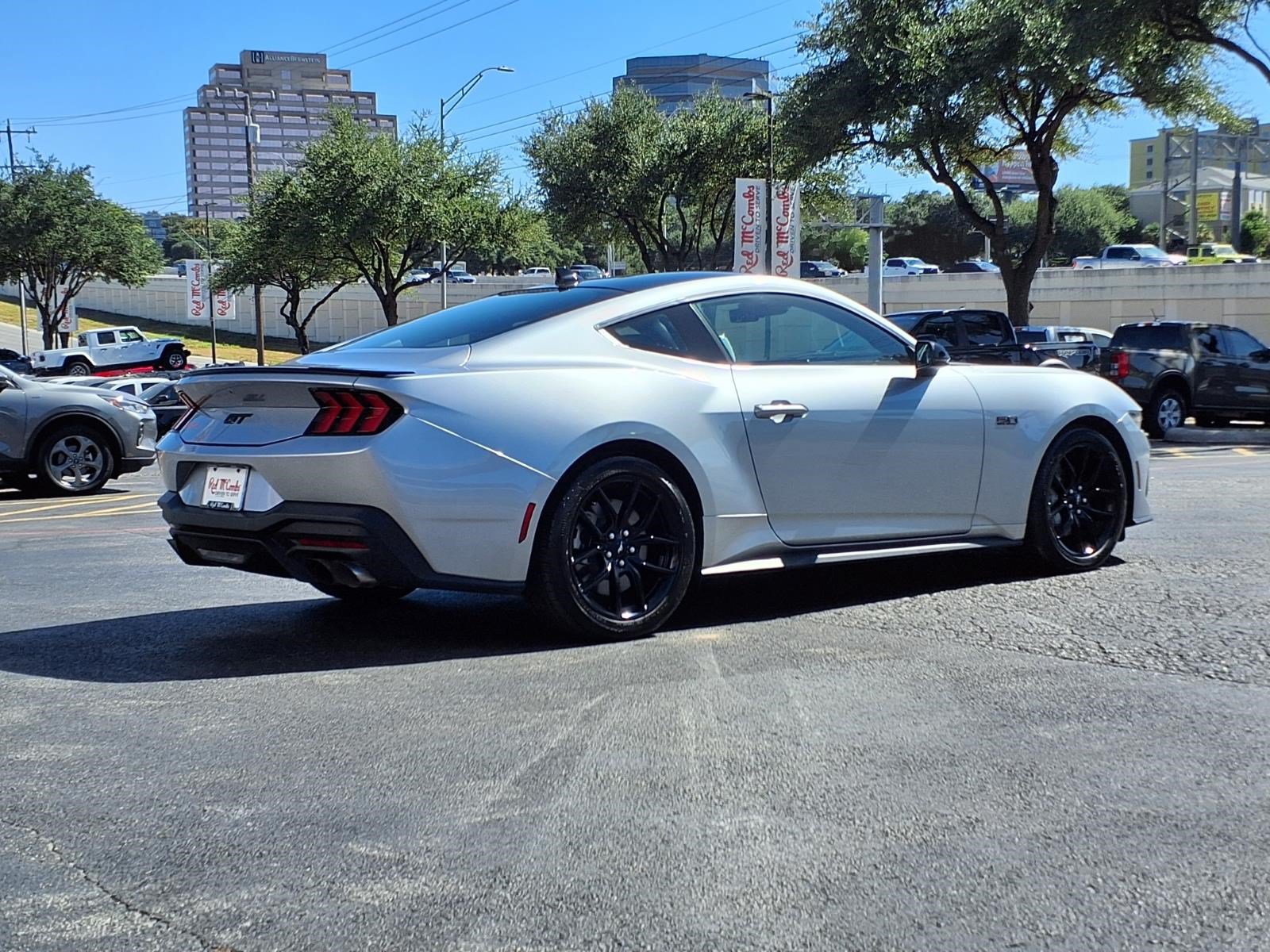 Certified 2025 Ford Mustang GT Premium RWD image 6