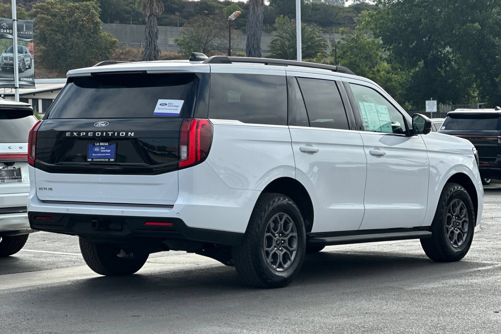 Certified 2025 Ford Expedition Active RWD image 3