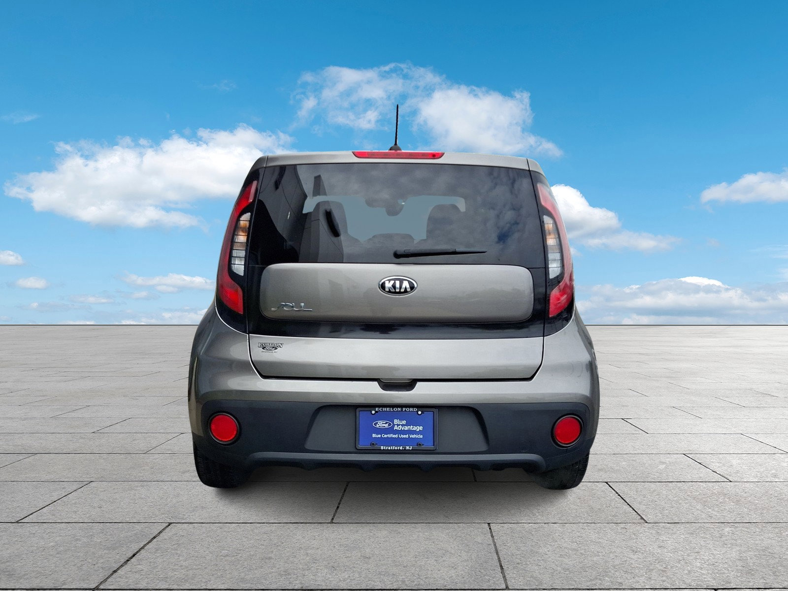 Used 2018 Kia Soul FWD image 3