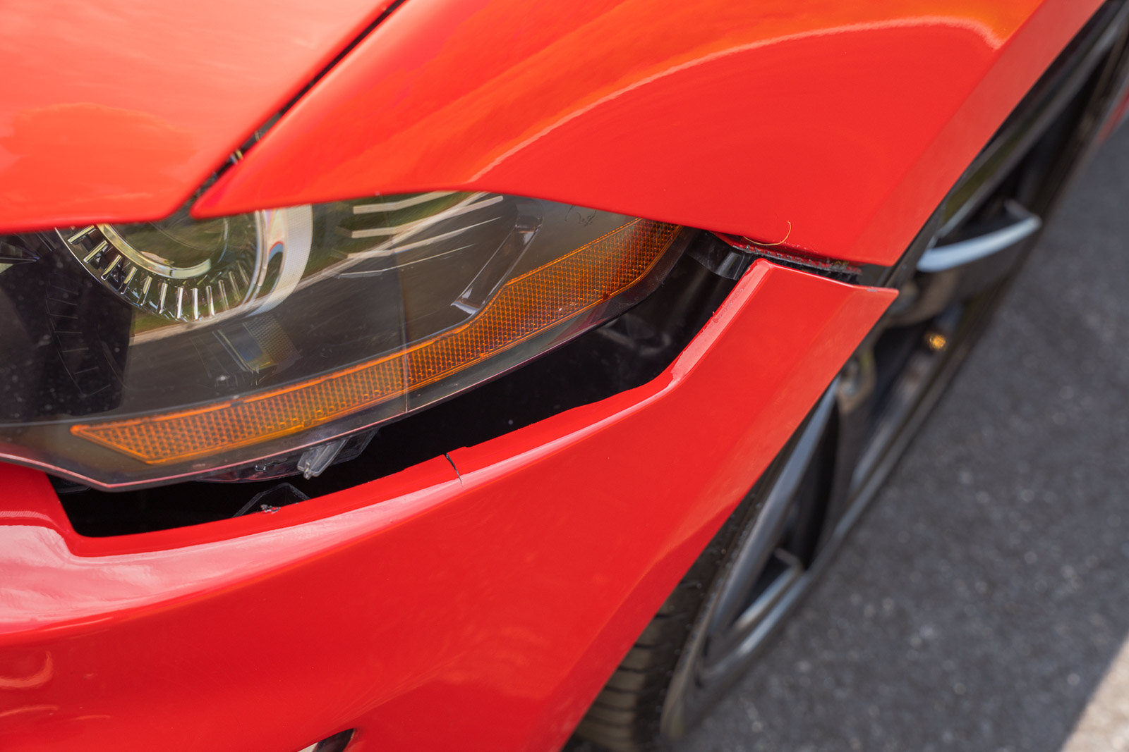Certified 2018 Ford Mustang GT Premium RWD image 29