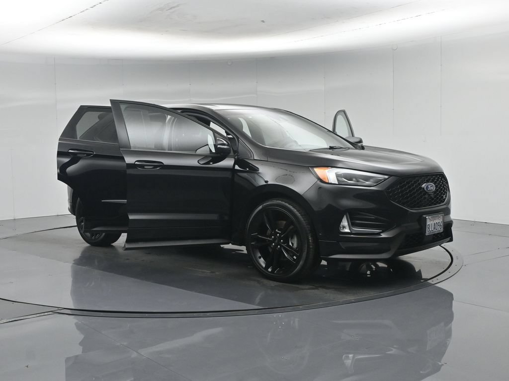 Certified 2019 Ford Edge ST w/ Equipment Group 401A AWD/4WD image 38