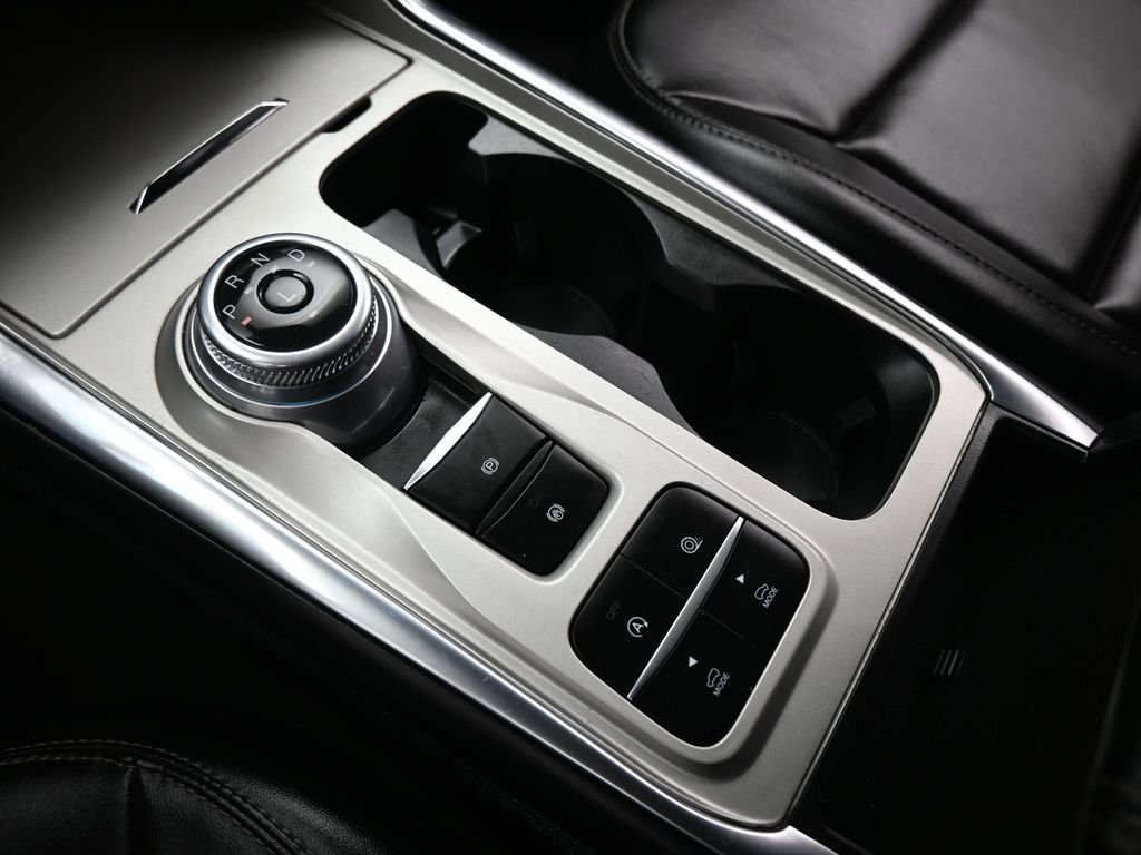 Certified 2021 Ford Explorer XLT w/ Equipment Group 202A image 45