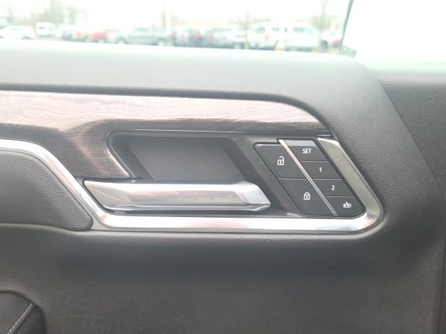 Used 2023 Chevrolet Silverado 1500 LTZ w/ LTZ Convenience Package II image 15