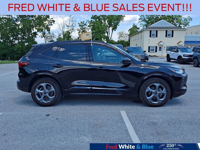 Certified 2023 Ford Escape ST-Line w/ Tech Pack #1 AWD/4WD image 12