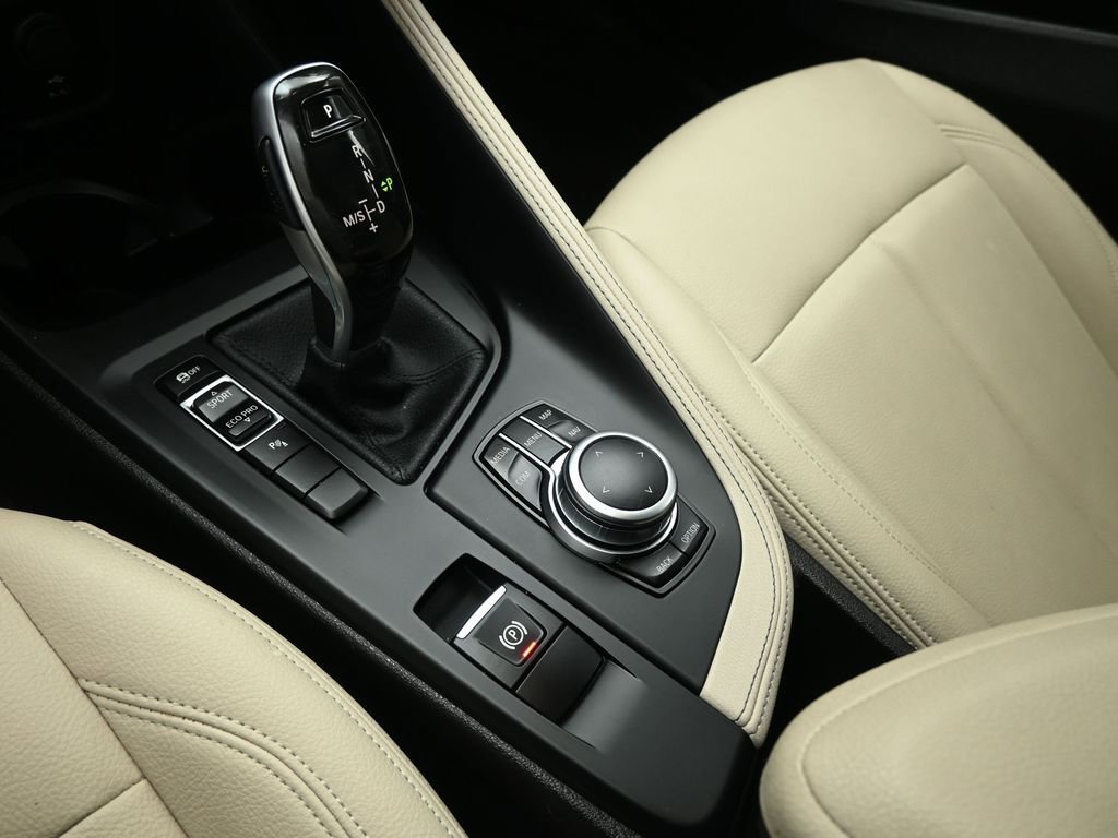 Used 2022 BMW X1 sDrive28i w/ Convenience Package image 18