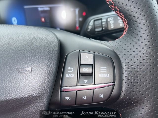 Certified 2025 Ford Escape ST-Line w/ Cold Weather Package image 21