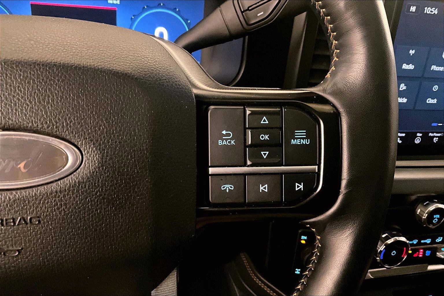 Certified 2024 Ford F350 Platinum w/ Tremor Off-Road Package image 18