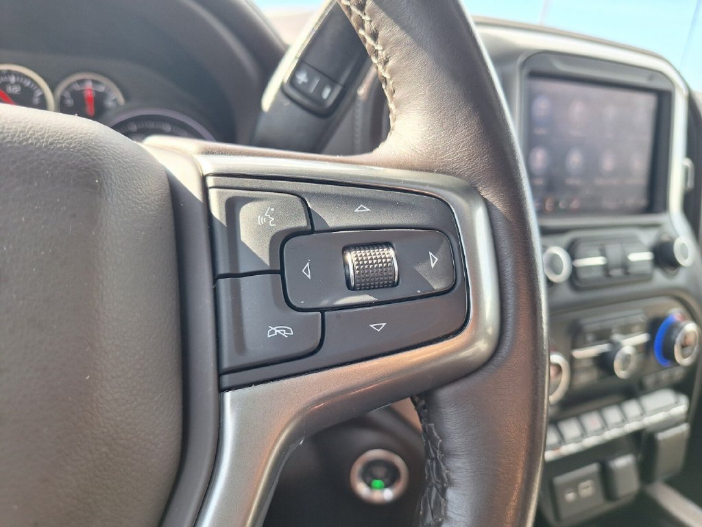 Used 2022 Chevrolet Silverado 1500 LTZ w/ LTZ Premium Package AWD/4WD image 16
