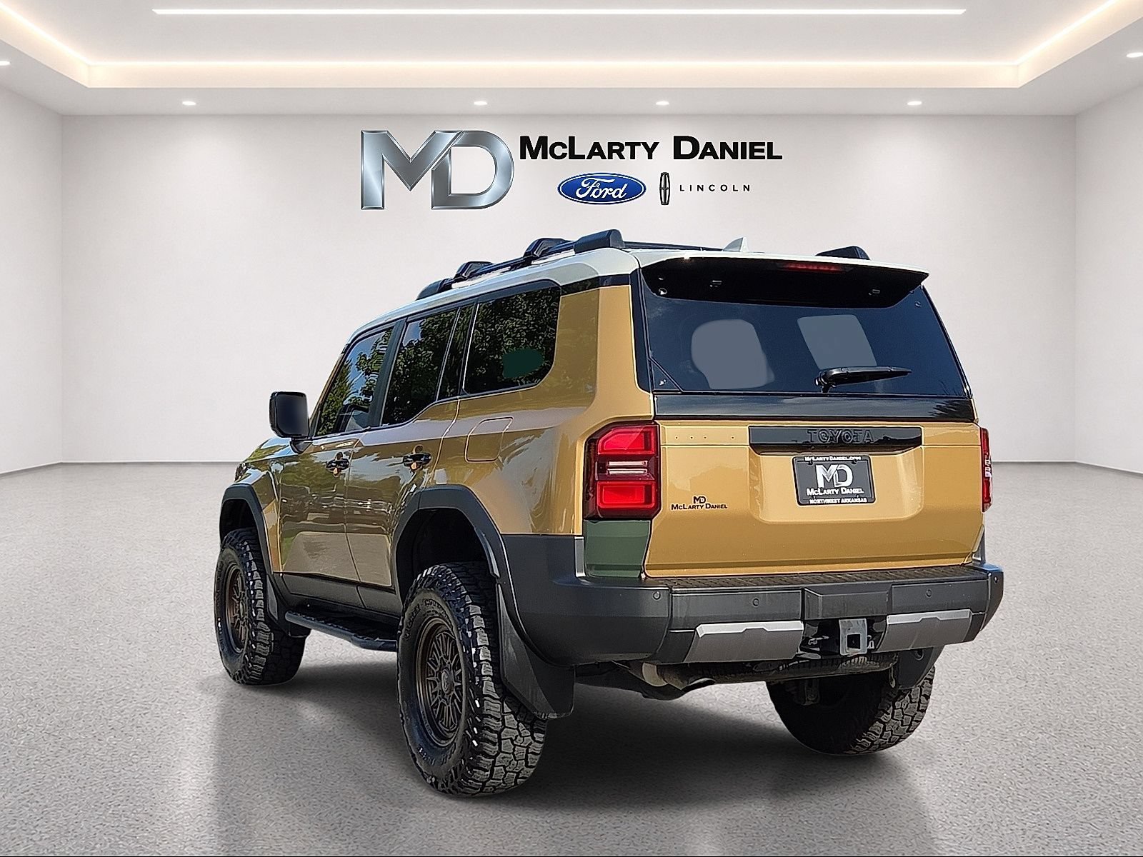 Used 2024 Toyota Land Cruiser w/ Premium Package AWD/4WD image 4