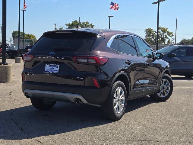 Certified 2023 Ford Escape Active AWD/4WD image 11