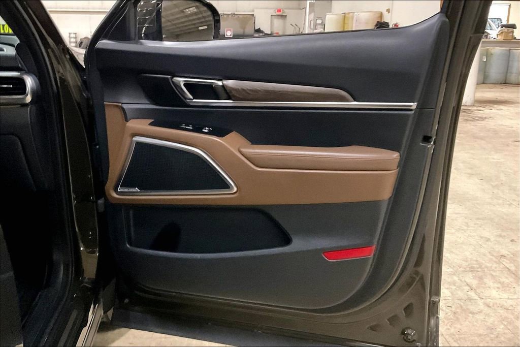 Used 2020 Kia Telluride SX w/ SX Prestige Package AWD/4WD image 23