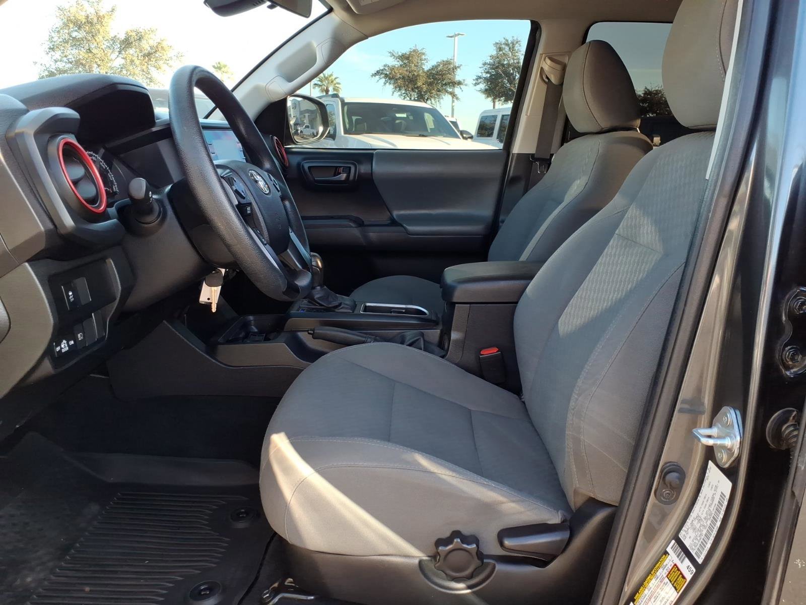 Used 2022 Toyota Tacoma SR image 14