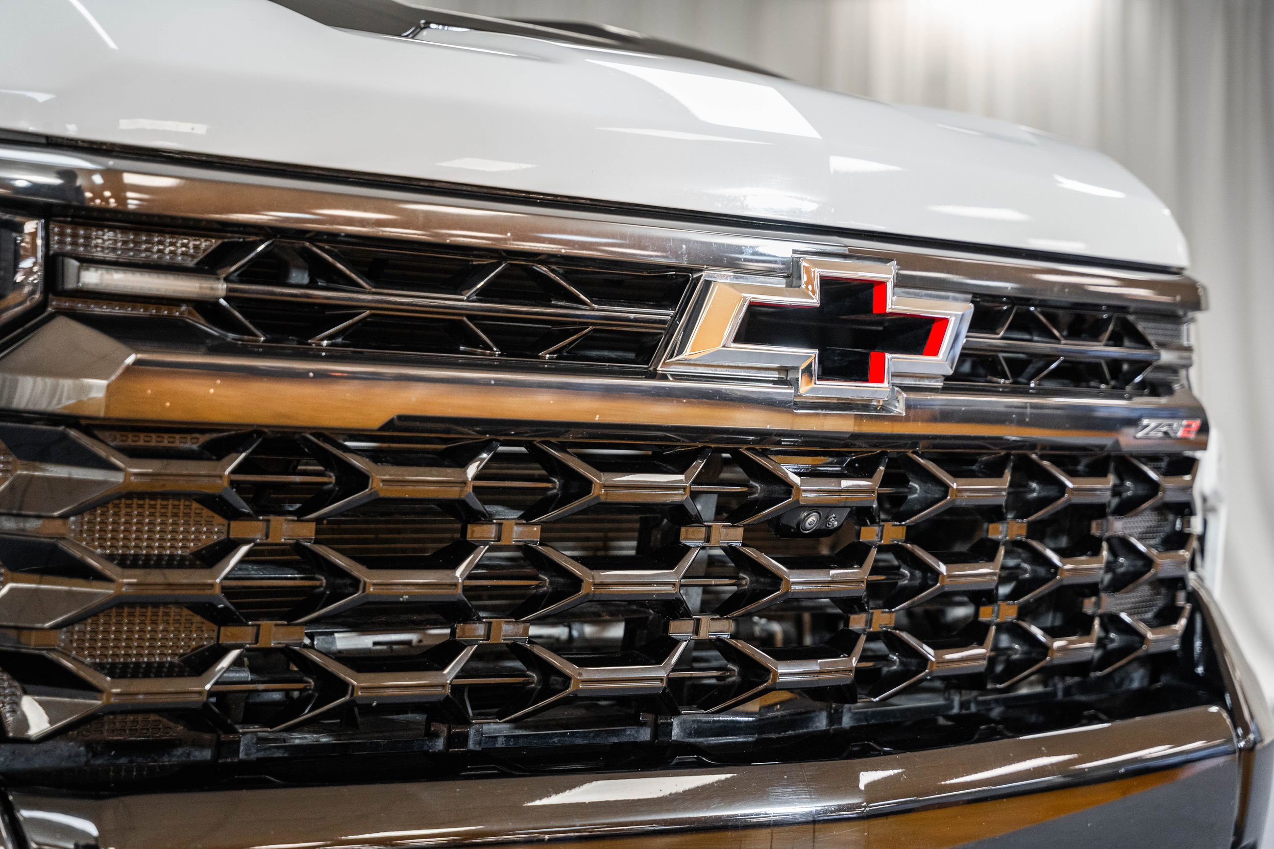 Used 2024 Chevrolet Silverado 1500 ZR2 image 7