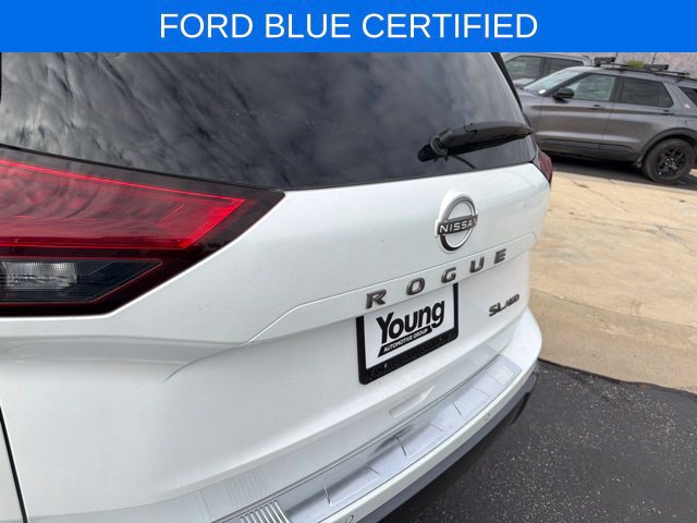 Used 2025 Nissan Rogue SL w/ SL Premium Package AWD/4WD image 25