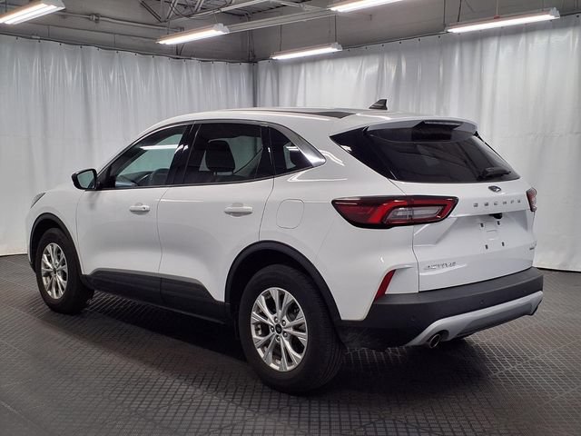 Certified 2023 Ford Escape Active w/ Tech Pack #1 AWD/4WD image 2
