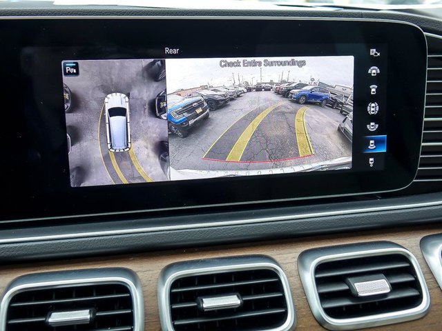 Used 2023 Mercedes-Benz GLS 450 4MATIC image 26