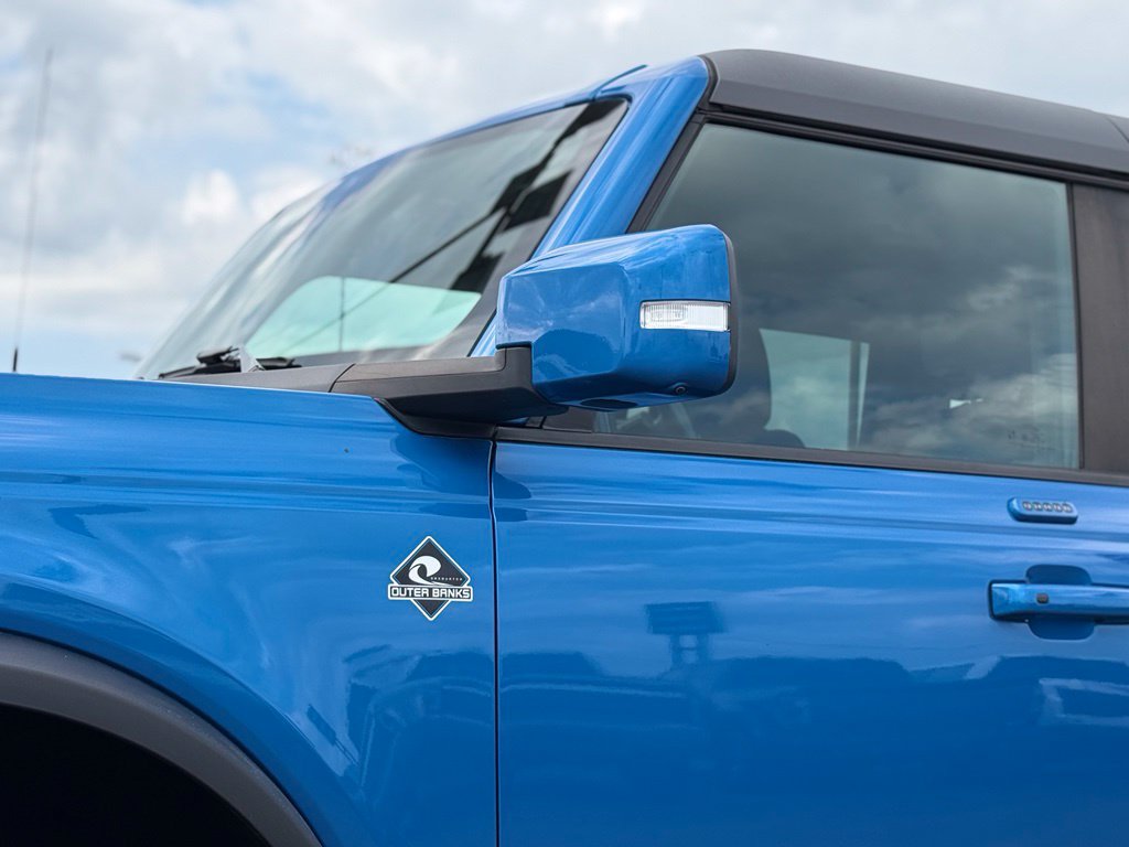 Certified 2023 Ford Bronco Outer Banks w/ Sasquatch Package AWD/4WD image 44