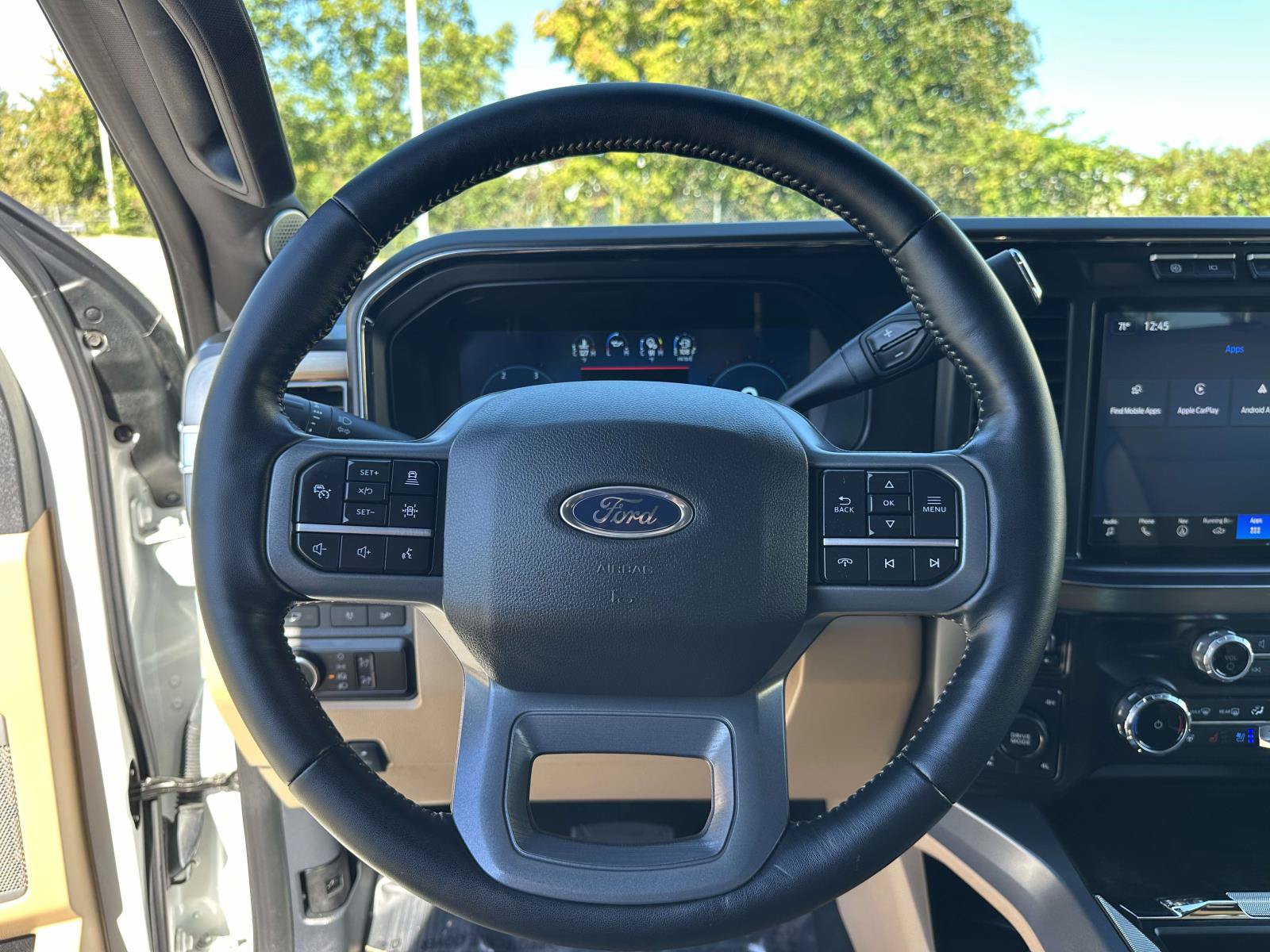Certified 2024 Ford F250 Lariat w/ Lariat Ultimate Package AWD/4WD image 14
