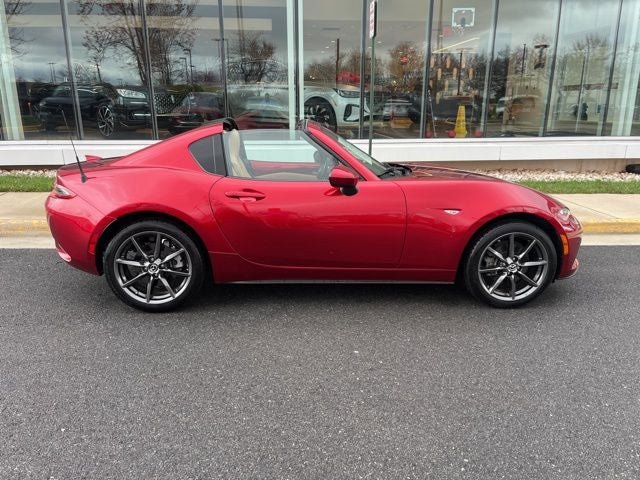 Used 2020 MAZDA MX-5 Miata RF Grand Touring RWD image 9