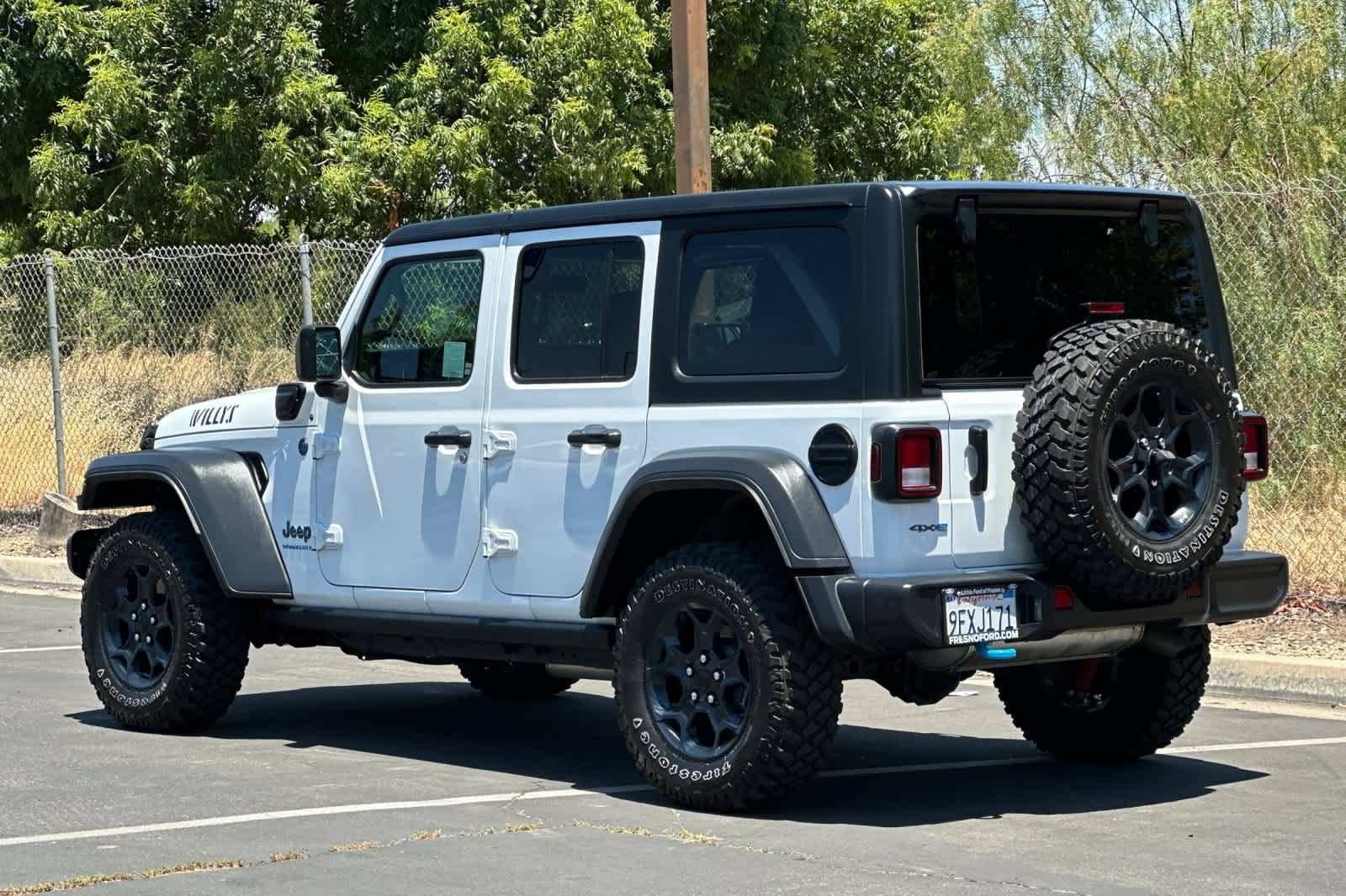 Used 2023 Jeep Wrangler Unlimited w/ 8.4" Radio Group AWD/4WD image 6