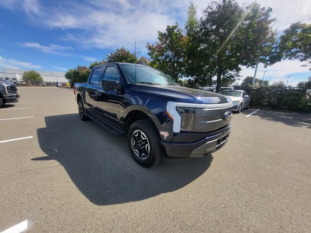 Certified 2023 Ford F150 Lightning XLT AWD/4WD image 9