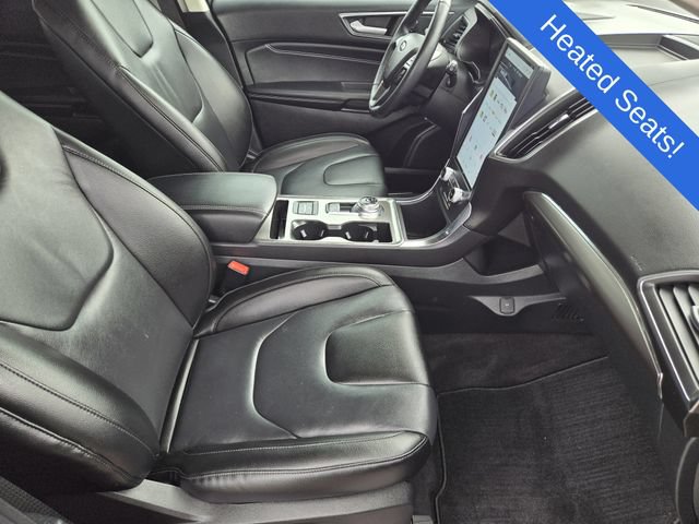 Certified 2022 Ford Edge Titanium AWD/4WD image 13