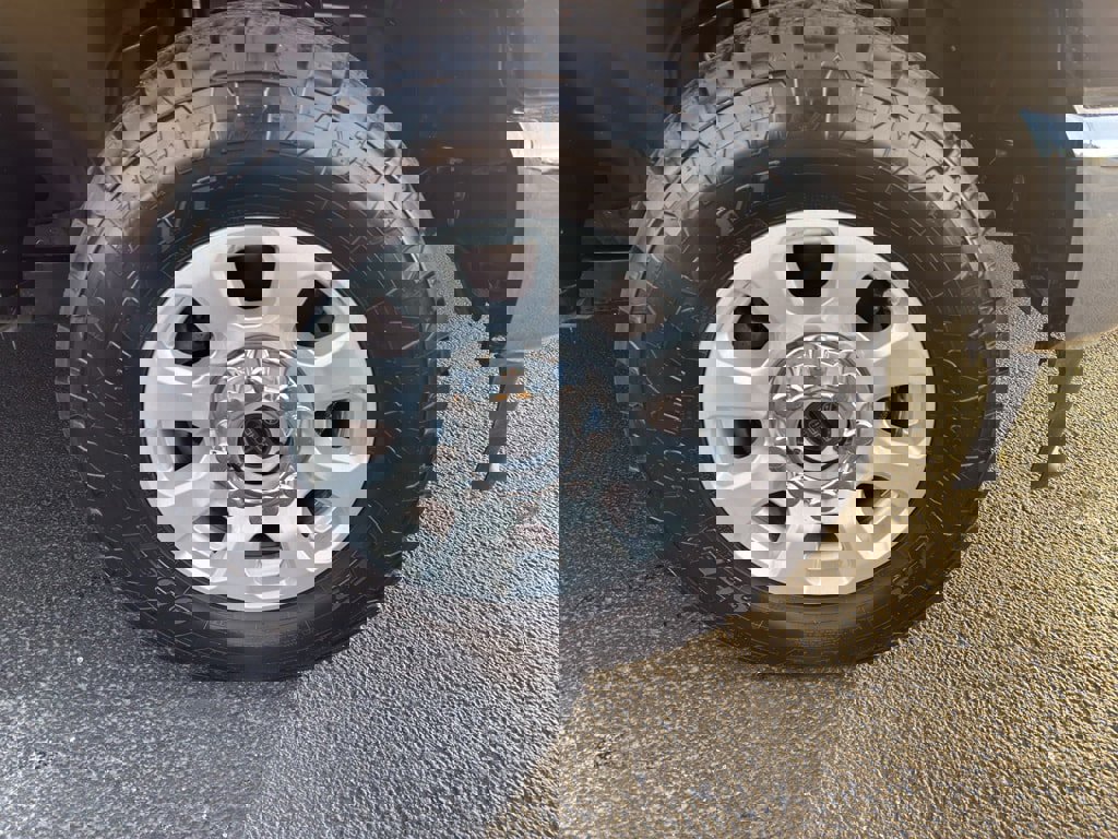 Certified 2024 Ford F250 XLT image 7