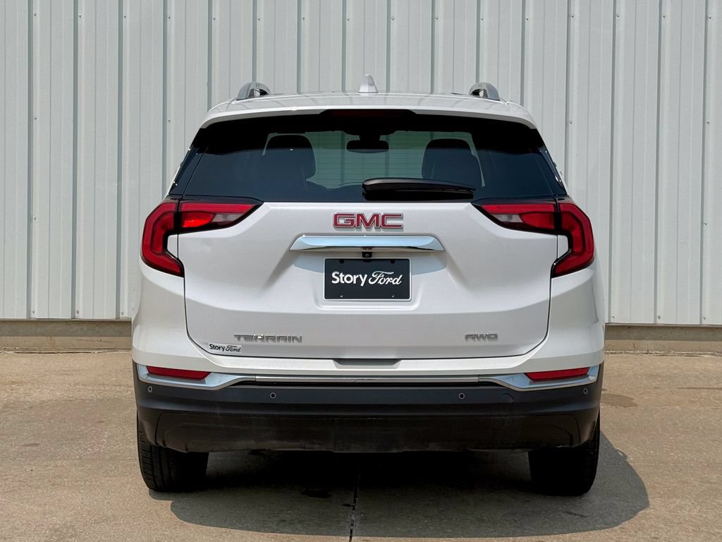 Used 2021 GMC Terrain SLT w/ Infotainment Package II AWD/4WD image 5