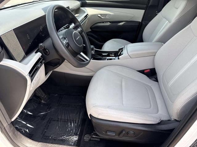 Used 2025 Hyundai Tucson SEL FWD image 13
