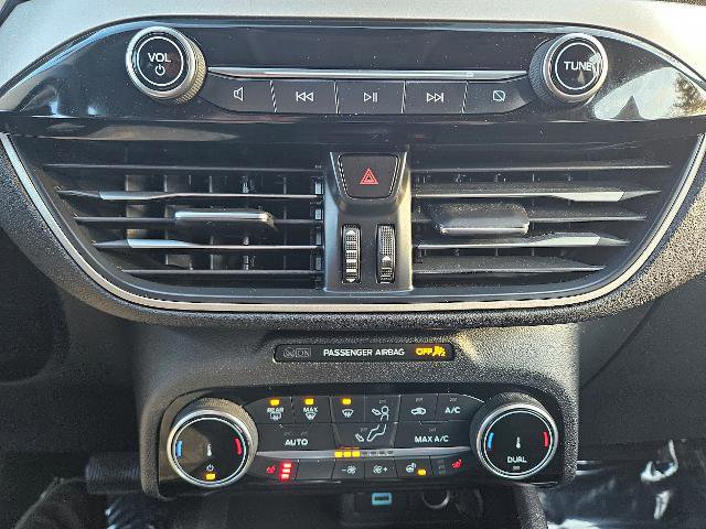 Certified 2022 Ford Escape SEL w/ Class II Trailer Tow Package image 22