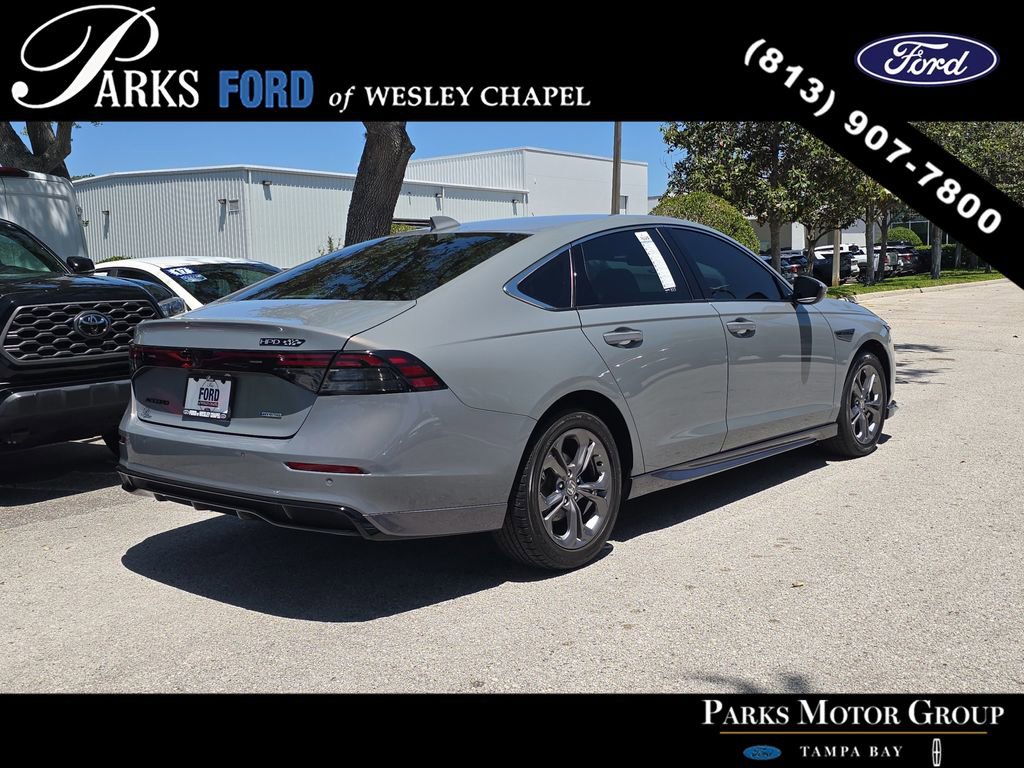 Used 2023 Honda Accord EX-L image 4