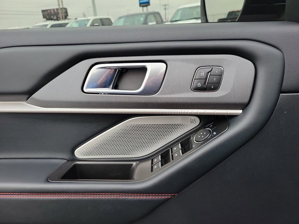 Certified 2025 Ford Explorer ST w/ Sun And Sound Package image 18