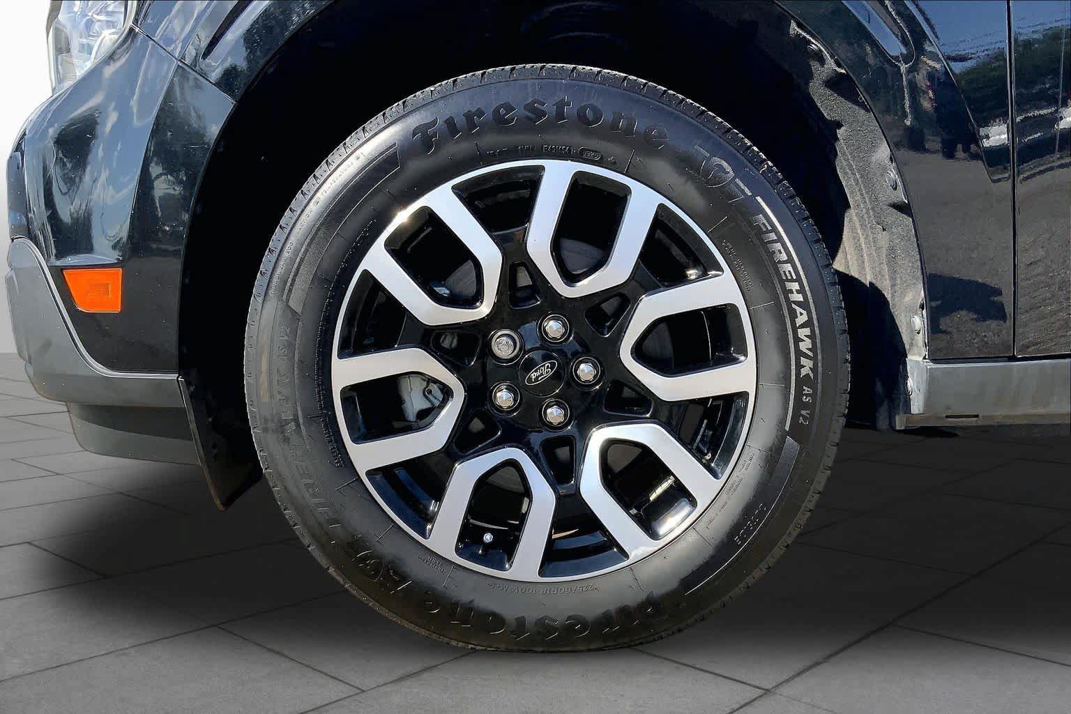 Certified 2022 Ford Maverick Lariat FWD image 9