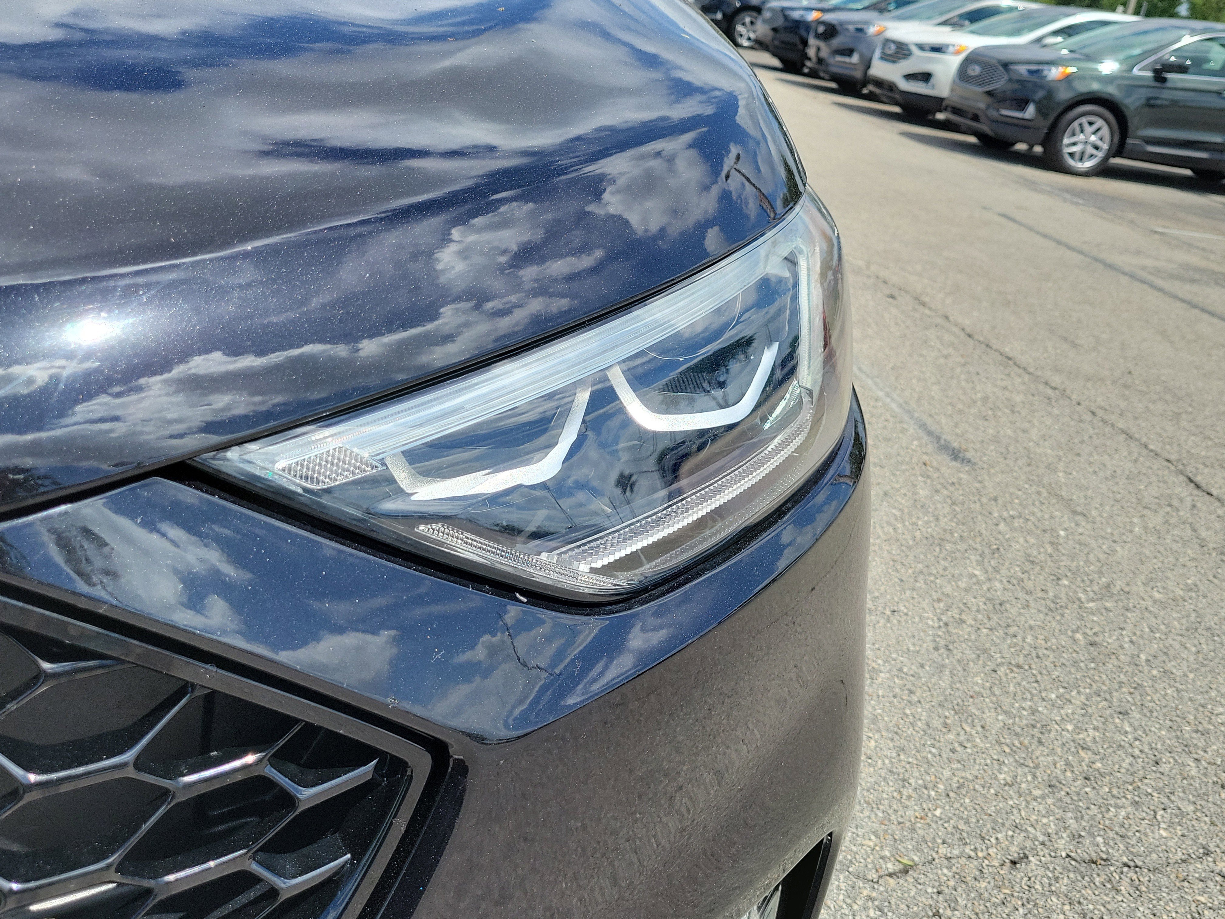 Certified 2022 Ford Edge ST w/ Equipment Group 401A AWD/4WD image 3