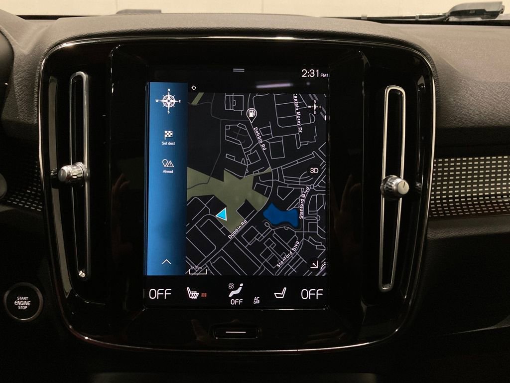 Used 2021 Volvo XC40 T5 R-Design image 27