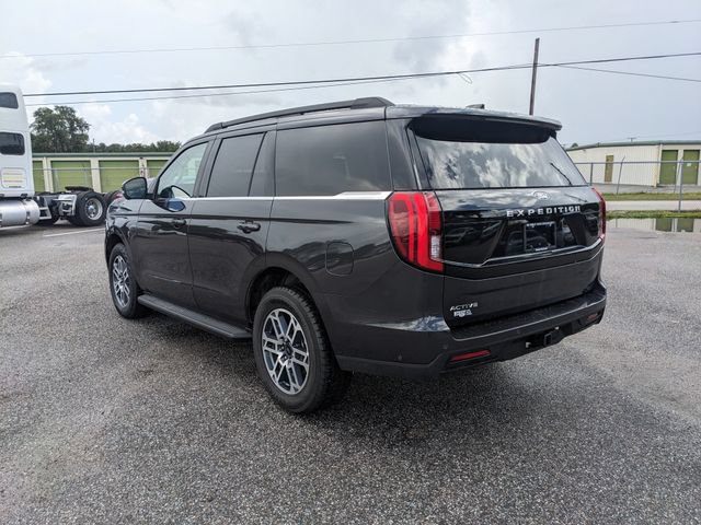 Certified 2025 Ford Expedition Active AWD/4WD image 6
