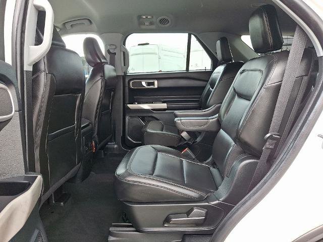 Certified 2022 Ford Explorer XLT w/ Equipment Group 202A AWD/4WD image 11