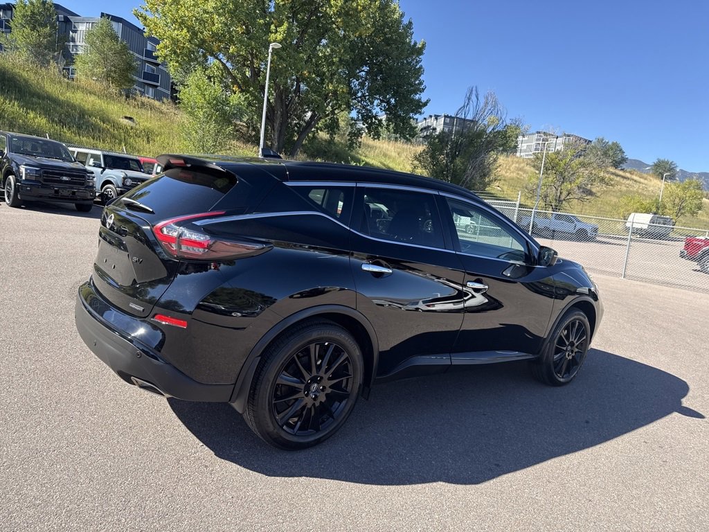 Used 2023 Nissan Murano SV w/ SV Midnight Edition Package image 5