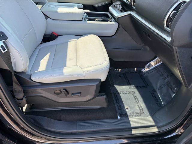 Certified 2025 Ford Expedition Max Platinum AWD/4WD image 50
