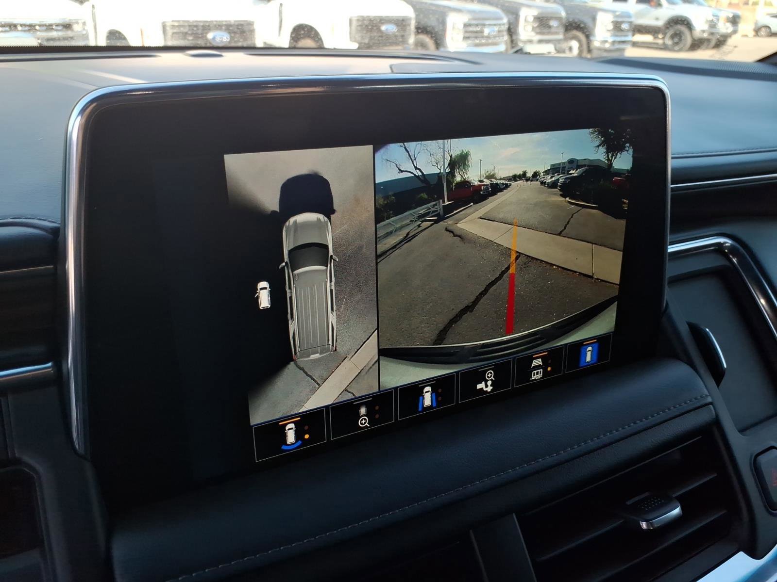 Used 2023 Chevrolet Tahoe Z71 w/ Luxury Package image 19