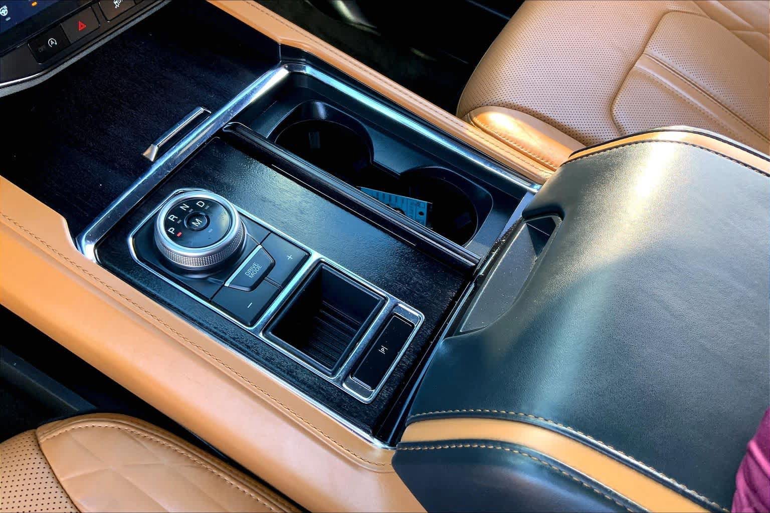 Certified 2023 Ford Expedition Platinum RWD image 15