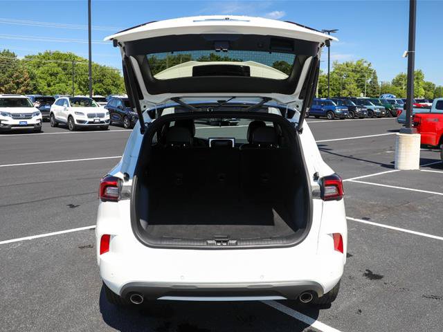 Certified 2024 Ford Escape ST-Line w/ Tech Pack #1 AWD/4WD image 12