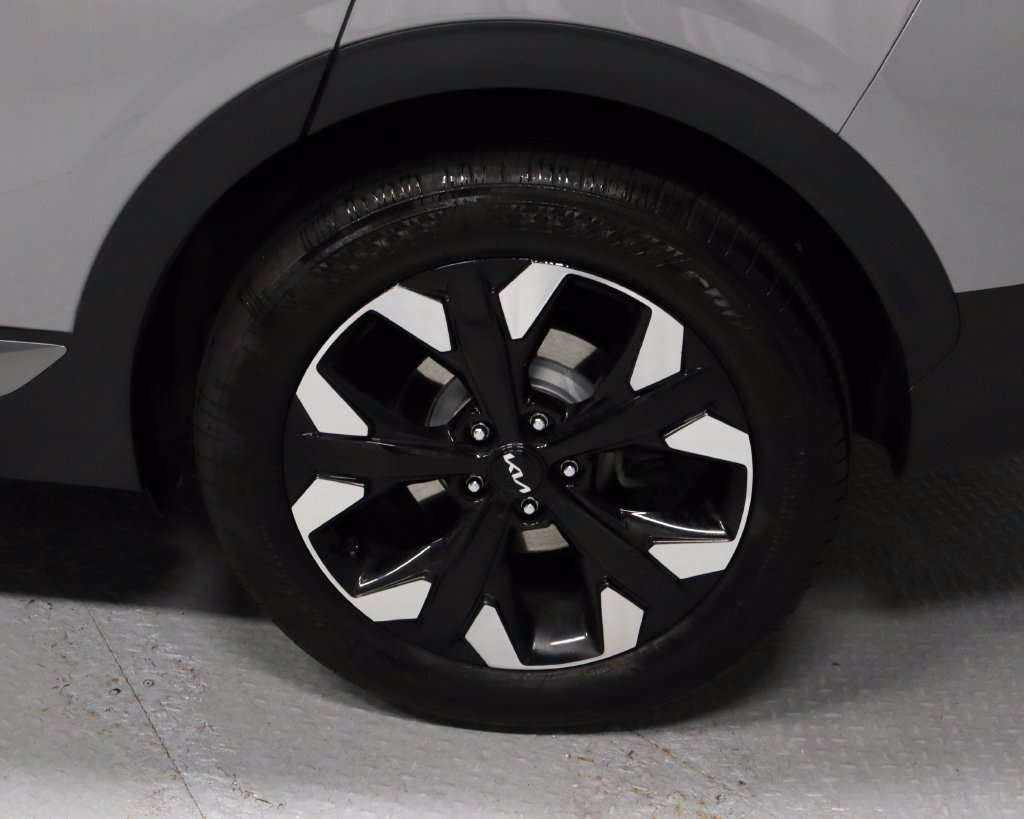 Used 2023 Kia Sportage X-Line w/ X-Line Premium Package AWD/4WD image 19