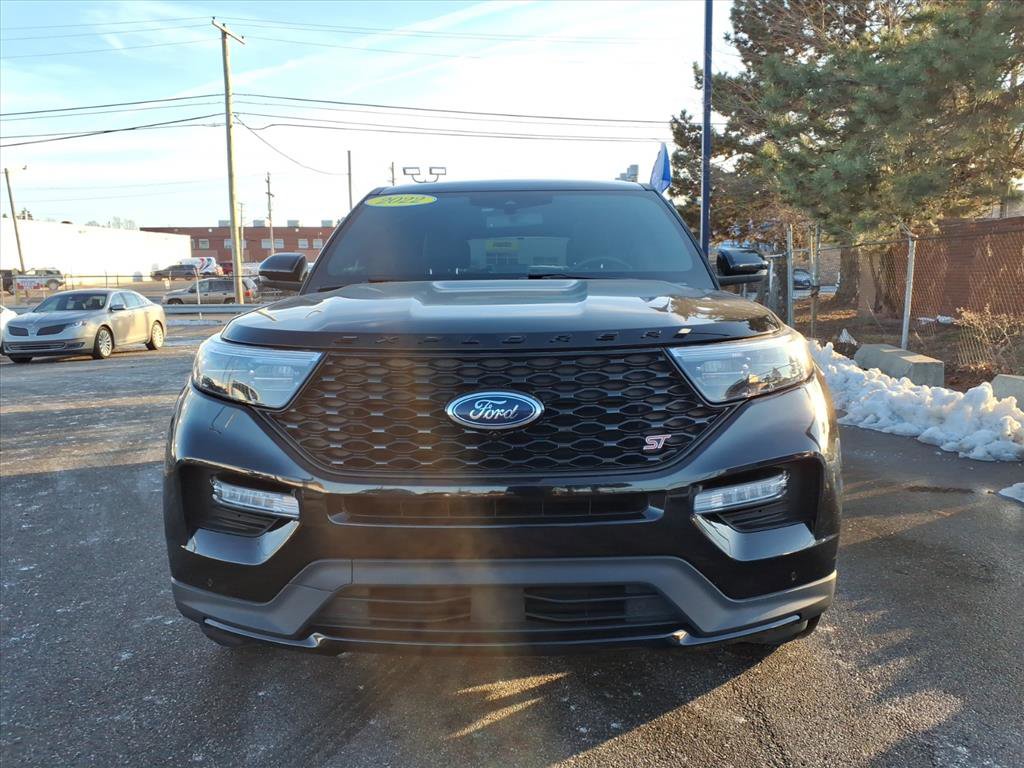Certified 2022 Ford Explorer ST w/ Equipment Group 401A image 2