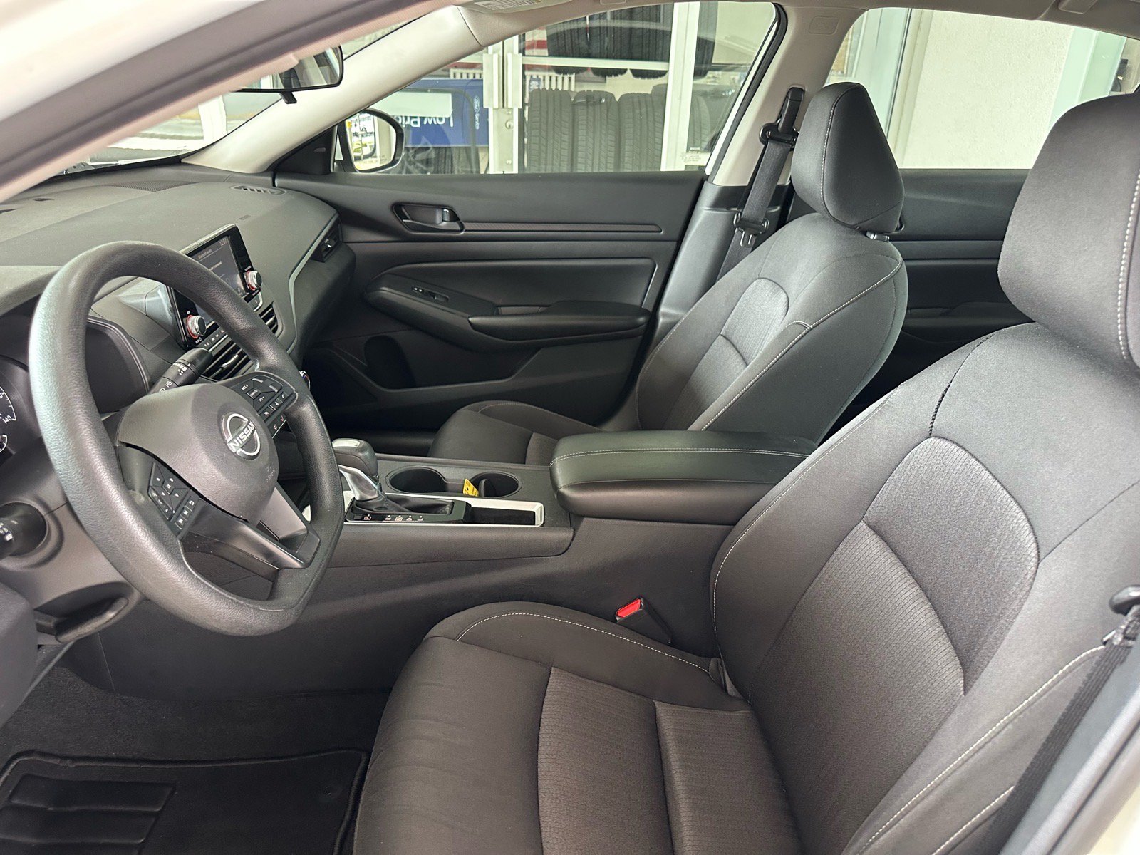 Used 2023 Nissan Altima 2.5 S FWD image 15